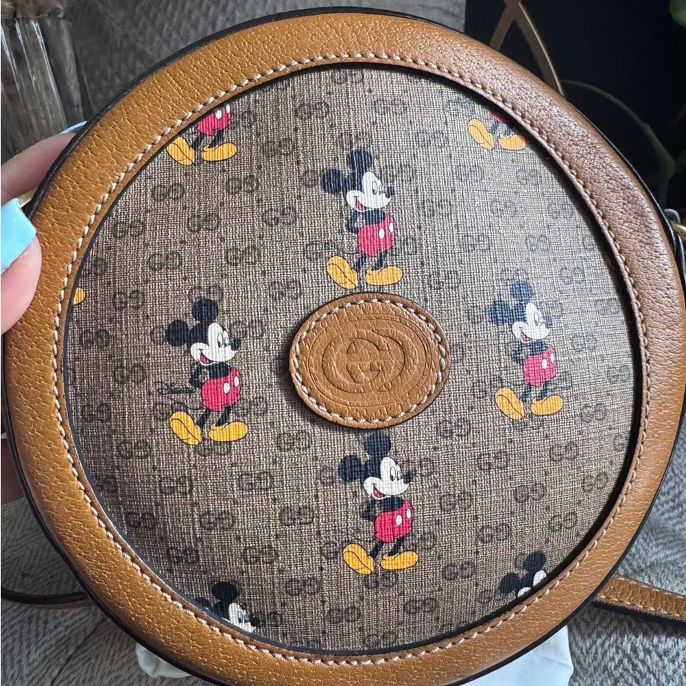Gucci-Disney Collab /Mickey Mouse Crossbody Bag-Limited and harder to find ! - Picture 4 of 14